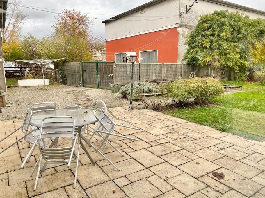 Veranda, Maison Pour 8 Personnes Ferienhaus *